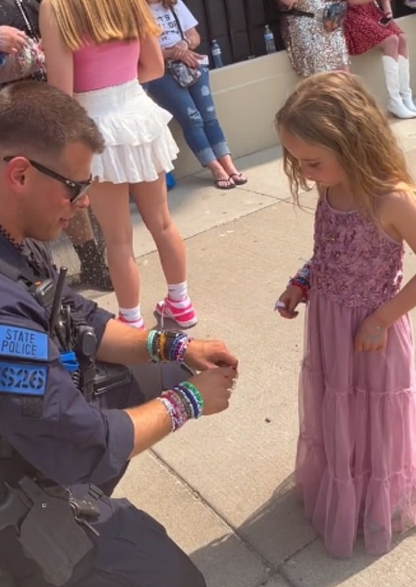 Law enforcement trade Taylor Swift friendship bracelets at Denver Eras Tour  stop