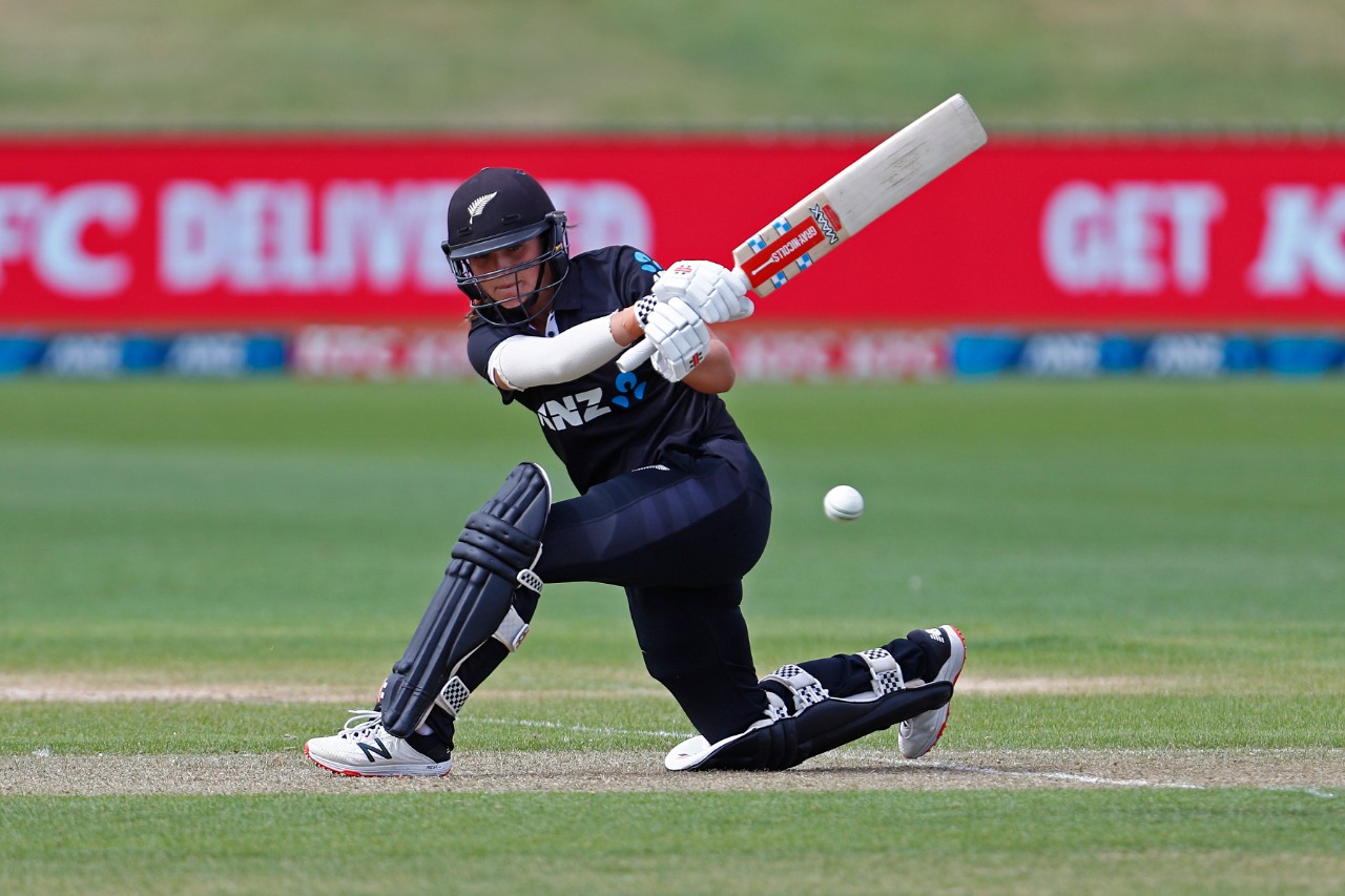 QUEENSTOWN, NEW ZEALAND - FEBRUARY 18: White Fern Amelia Kerr bats during game three in the One Day International series between the New Zealand White Ferns and India at John Davies Oval on February 18, 2022 in Queenstown, New Zealand. (Photo by James Allan/Getty Images)