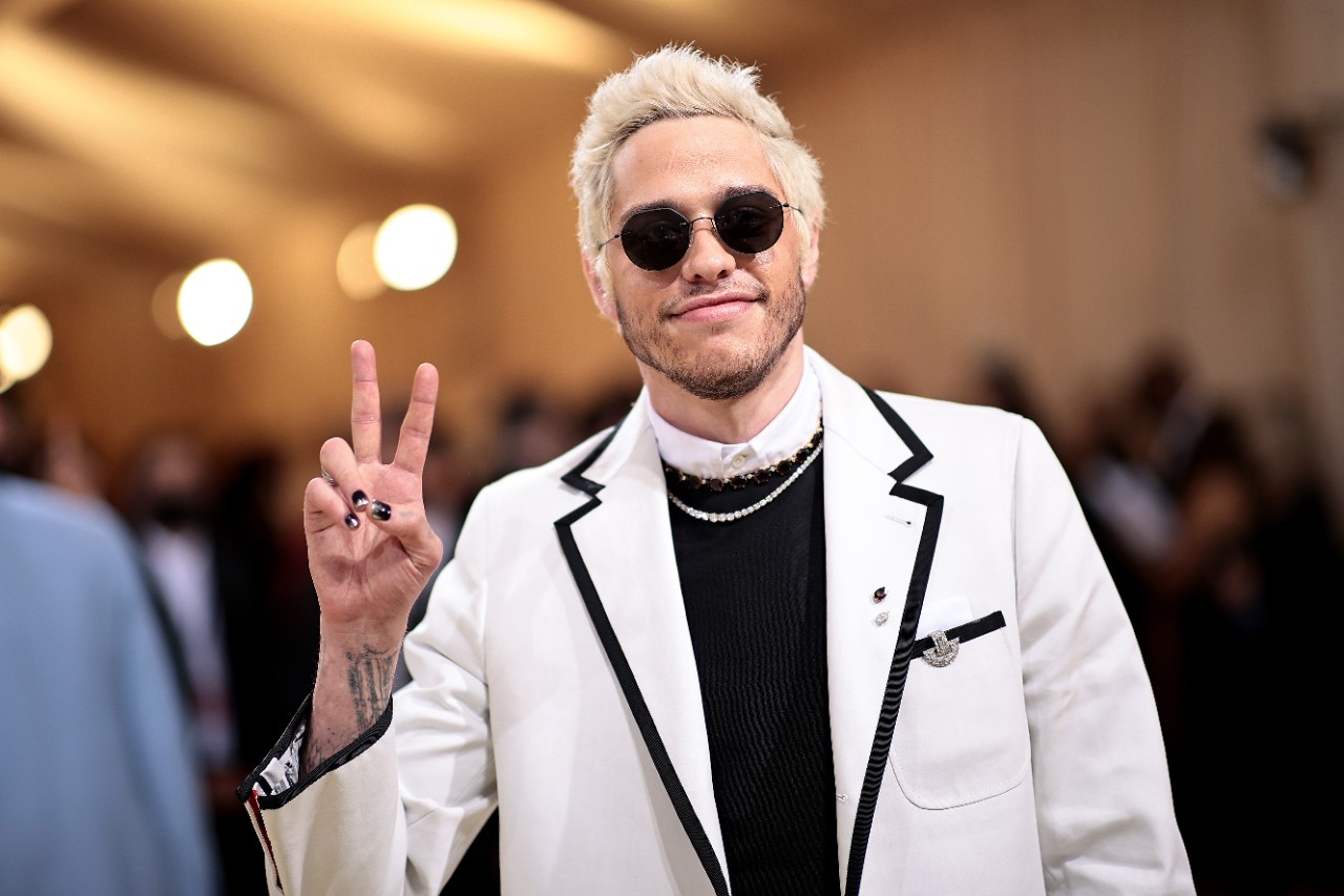 NEW YORK, NEW YORK - SEPTEMBER 13: Pete Davidson attends The 2021 Met Gala Celebrating In America: A Lexicon Of Fashion at Metropolitan Museum of Art on September 13, 2021 in New York City. (Photo by Dimitrios Kambouris/Getty Images for The Met Museum/Vogue )