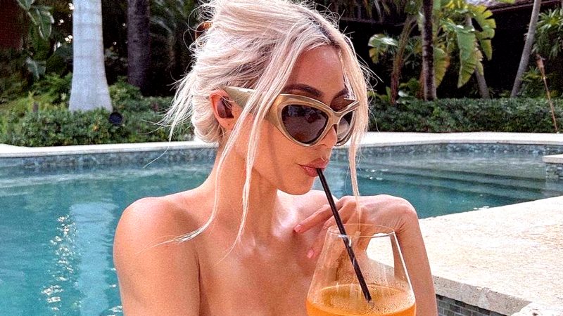 'My jaw is on the floor': Kim Kardashian exposed for photoshop fail and this one is a doozy