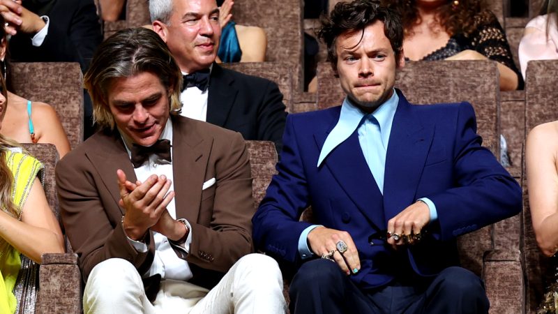 Did Harry Styles SPIT on Chris Pine at the Don’t Worry Darling premiere?