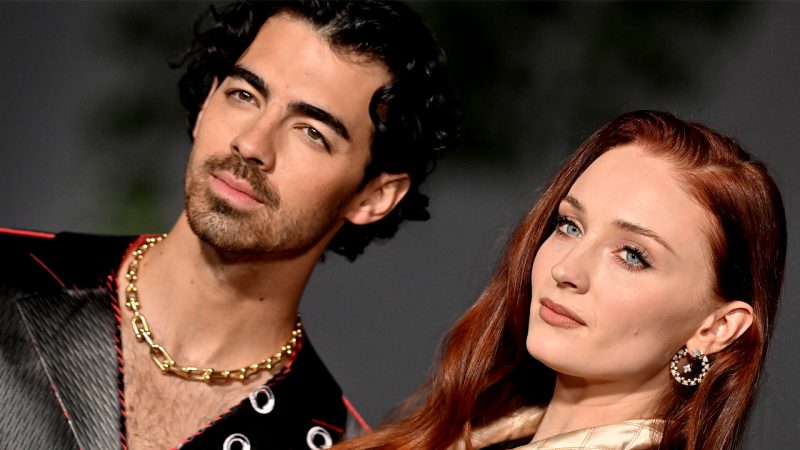 Joe Jonas and Sophie Turner Divorce: Missing ring, deleted pics & more shocking signs we missed
