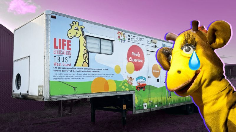 Harold the Giraffe’s iconic van is up for sale and my childhood can’t take it